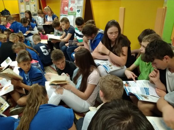 Czytanie na przerwie - działania Biblioteki Publicznej - Filii w Trzemesznie Lubuskim!
