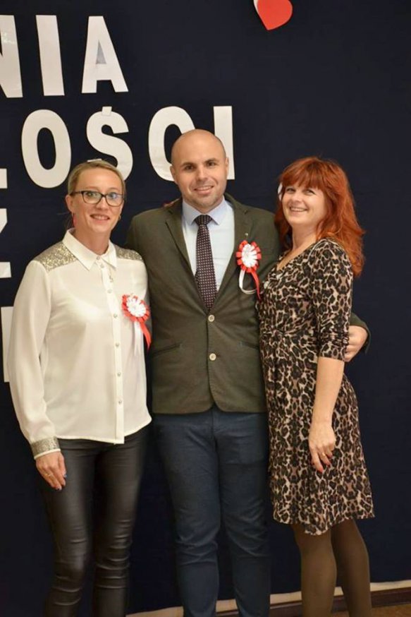 Narodowe Święto Niepodległości - obchody w Bibliotece Publicznej - Filii Żubrów