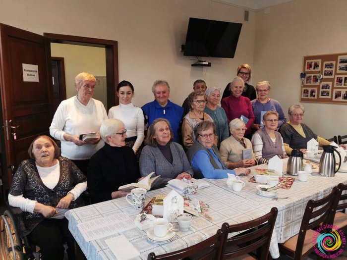Dobre książki i kawa – czyli spotkanie z poezją w ramach DKK w Dzienny Dom " Senior + " w Sulęcinie