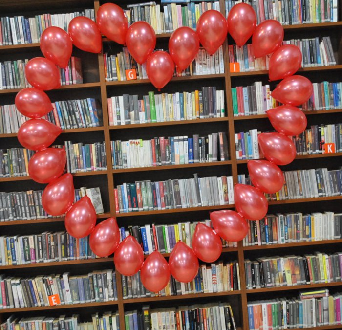 Walentynki w naszej bibliotece
