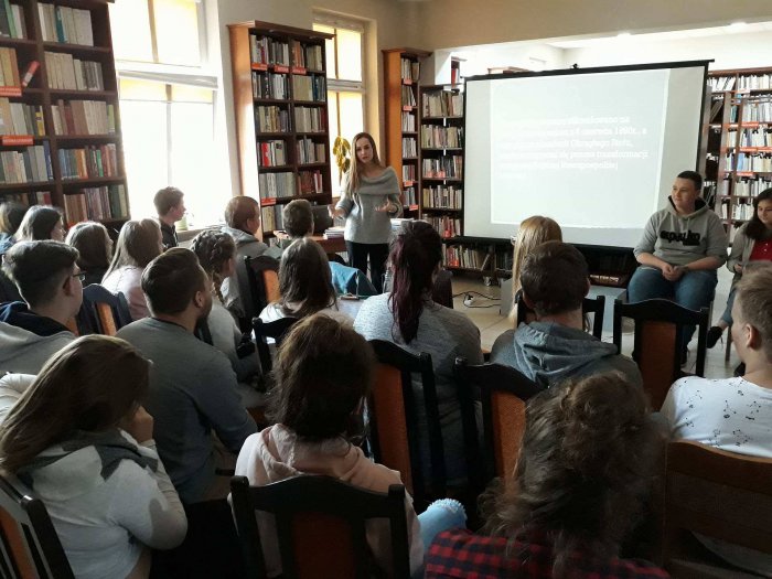 Książki zakazane: warsztaty edukacyjne dla młodzieży