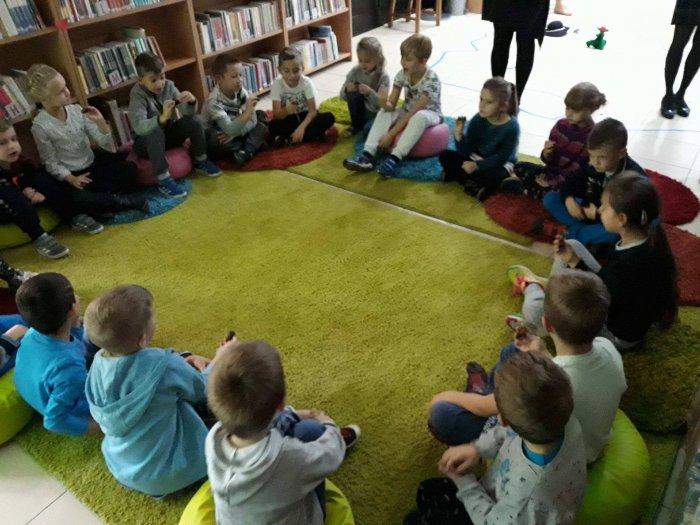 "Palcem po mapie" - zajęcia dla młodych pasjonatów podróży