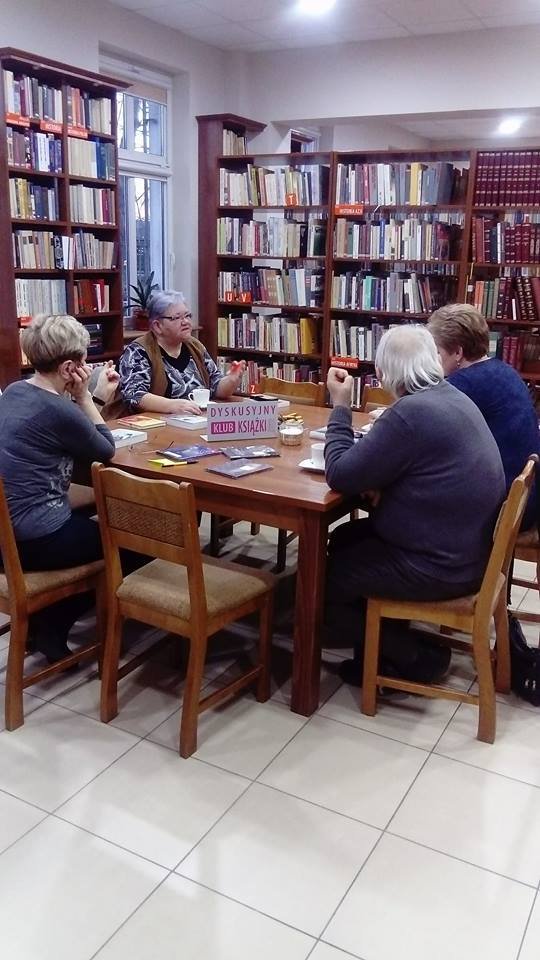 Dyskusyjny Klub Książki - 26.02 - „Dzieci stamtąd. Nawet ptaki umilkły”