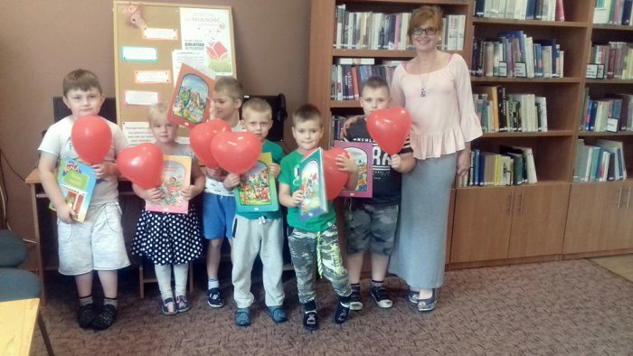 Wieści z filii bibliotecznej w Żubrowie!