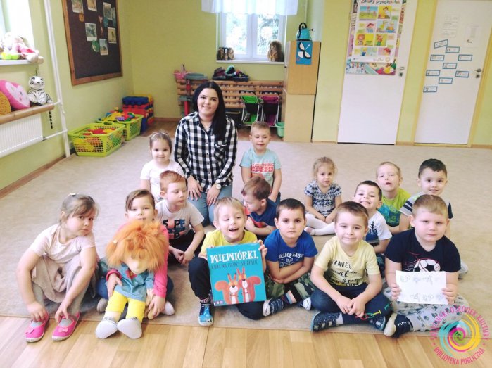 Czytanie na przedszkolnym dywanie - 05.03.2019 r.